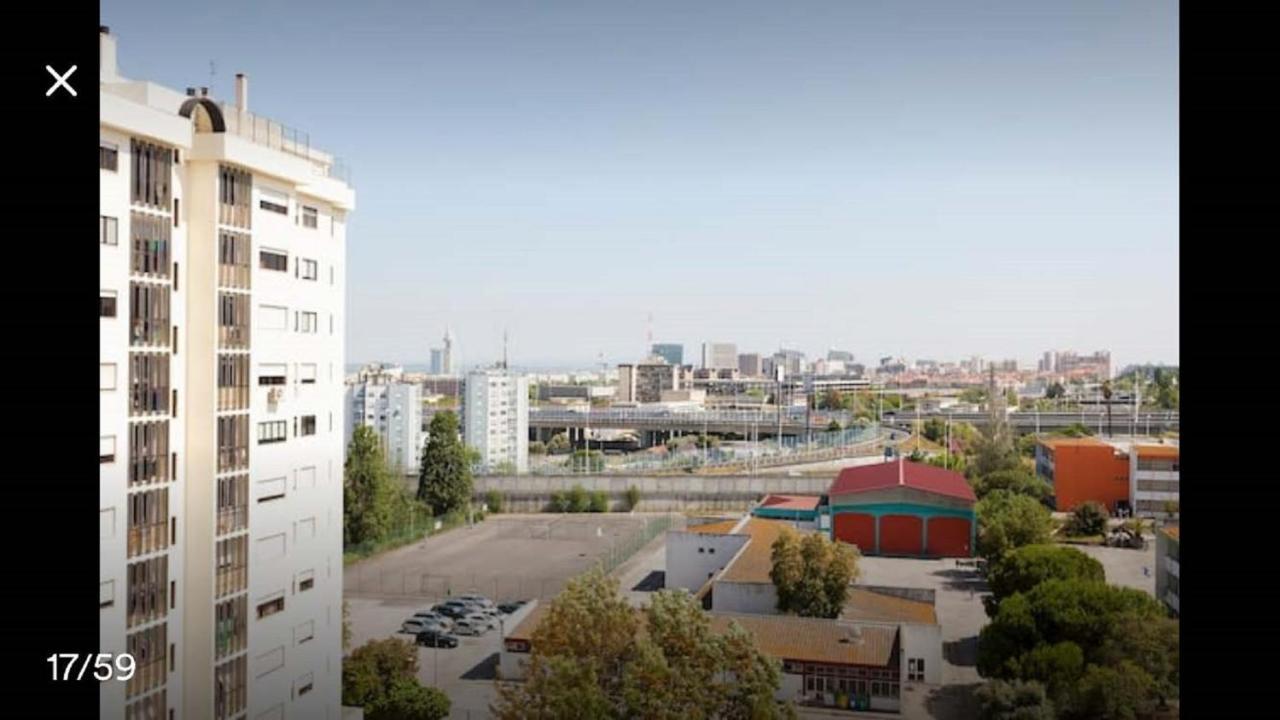 Modern Apartment For Family And Group Of Friends Sacavem Exterior photo